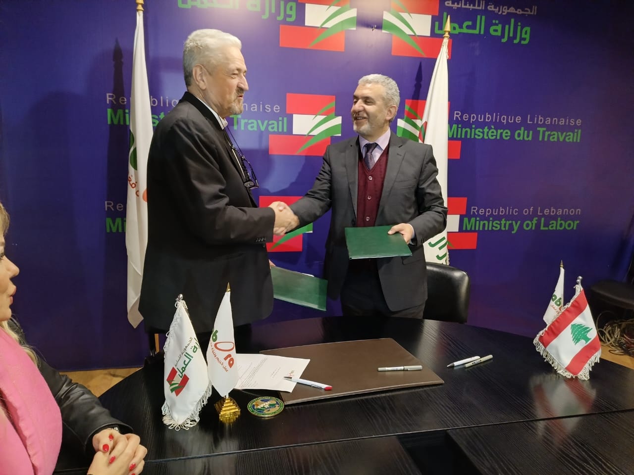 توقيع مذكرة تفاهم بين وزارة العمل و